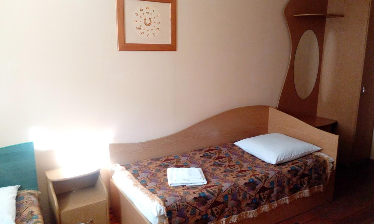 Maetok 4 Pidkovy Motel Pidberizci Kültér fotó